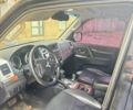 Чорний Міцубісі Паджеро, об'ємом двигуна 3.8 л та пробігом 150 тис. км за 11000 $, фото 1 на Automoto.ua
