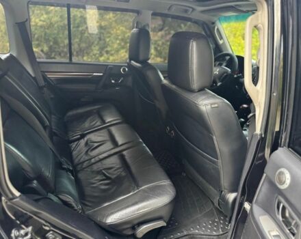 Черный Мицубиси Паджеро, объемом двигателя 3 л и пробегом 300 тыс. км за 11000 $, фото 15 на Automoto.ua