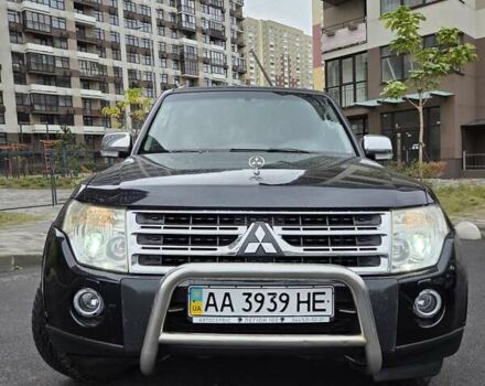 Чорний Міцубісі Паджеро, об'ємом двигуна 3 л та пробігом 249 тис. км за 11500 $, фото 6 на Automoto.ua