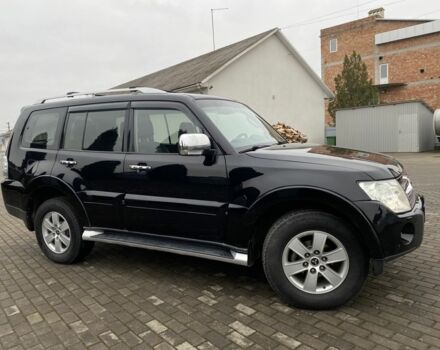 Черный Мицубиси Паджеро, объемом двигателя 3 л и пробегом 375 тыс. км за 8550 $, фото 7 на Automoto.ua