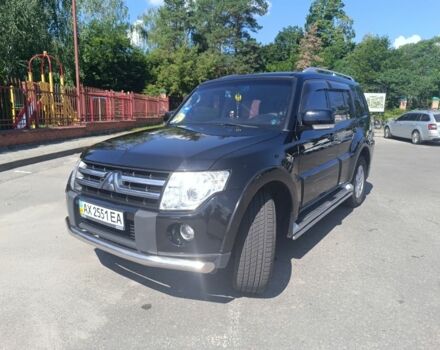 Черный Мицубиси Паджеро, объемом двигателя 3.8 л и пробегом 230 тыс. км за 8400 $, фото 4 на Automoto.ua