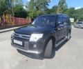 Черный Мицубиси Паджеро, объемом двигателя 3.8 л и пробегом 230 тыс. км за 8400 $, фото 4 на Automoto.ua