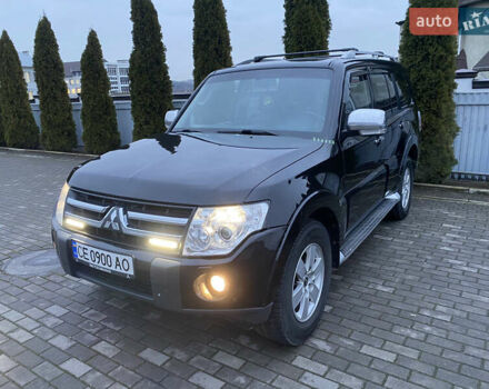 Черный Мицубиси Паджеро, объемом двигателя 3 л и пробегом 348 тыс. км за 8550 $, фото 9 на Automoto.ua