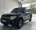Чорний Міцубісі Паджеро, об'ємом двигуна 3.8 л та пробігом 260 тис. км за 12500 $, фото 1 на Automoto.ua