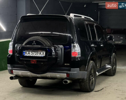 Черный Мицубиси Паджеро, объемом двигателя 3 л и пробегом 320 тыс. км за 9900 $, фото 12 на Automoto.ua