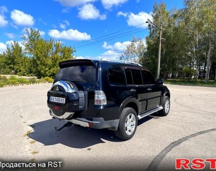 Черный Мицубиси Паджеро, объемом двигателя 3 л и пробегом 210 тыс. км за 12500 $, фото 3 на Automoto.ua