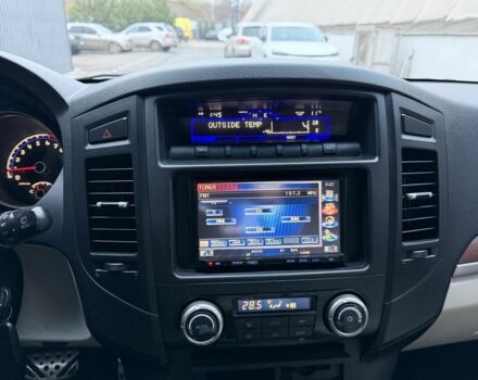 Черный Мицубиси Паджеро, объемом двигателя 3 л и пробегом 182 тыс. км за 11500 $, фото 20 на Automoto.ua