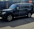 Чорний Міцубісі Паджеро, об'ємом двигуна 3.8 л та пробігом 200 тис. км за 11750 $, фото 4 на Automoto.ua