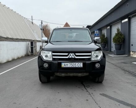 Черный Мицубиси Паджеро, объемом двигателя 3 л и пробегом 182 тыс. км за 11500 $, фото 1 на Automoto.ua