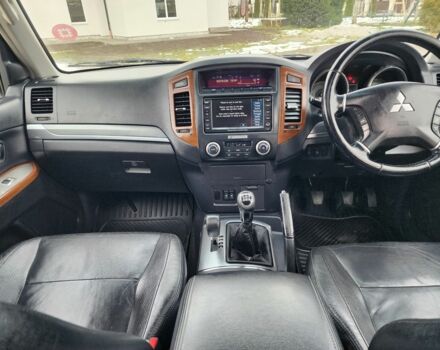 Черный Мицубиси Паджеро, объемом двигателя 3.2 л и пробегом 153 тыс. км за 7197 $, фото 23 на Automoto.ua