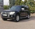 Чорний Міцубісі Паджеро, об'ємом двигуна 3.2 л та пробігом 265 тис. км за 5100 $, фото 1 на Automoto.ua