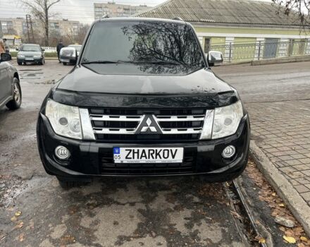 Черный Мицубиси Паджеро, объемом двигателя 3.2 л и пробегом 230 тыс. км за 17000 $, фото 2 на Automoto.ua