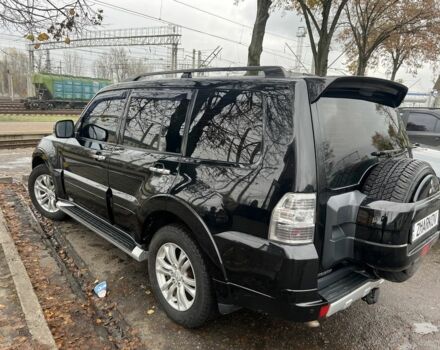 Черный Мицубиси Паджеро, объемом двигателя 3.2 л и пробегом 230 тыс. км за 17000 $, фото 4 на Automoto.ua