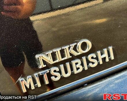 Мицубиси Паджеро 2012 в Ахтырке на Automoto.ua Черный Мицубиси Паджеро, объемом двигателя 2.5 л и пробегом 199 тыс. км за 14200 $, фото 5 на Automoto.ua