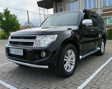 Чорний Міцубісі Паджеро, об'ємом двигуна 3.2 л та пробігом 211 тис. км за 19500 $, фото 3 на Automoto.ua