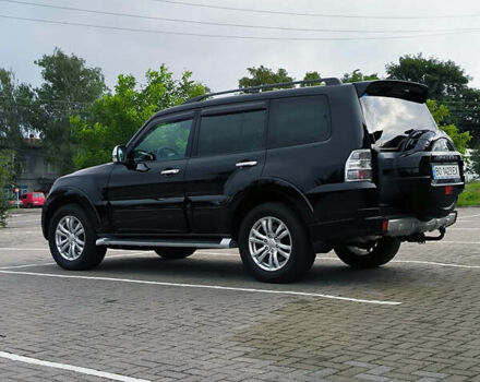 Чорний Міцубісі Паджеро, об'ємом двигуна 3.2 л та пробігом 211 тис. км за 19500 $, фото 41 на Automoto.ua