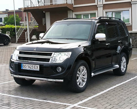 Чорний Міцубісі Паджеро, об'ємом двигуна 3.2 л та пробігом 211 тис. км за 19500 $, фото 9 на Automoto.ua