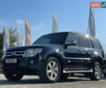 Чорний Міцубісі Паджеро, об'ємом двигуна 3.2 л та пробігом 175 тис. км за 23999 $, фото 2 на Automoto.ua
