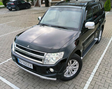 Чорний Міцубісі Паджеро, об'ємом двигуна 3.2 л та пробігом 211 тис. км за 19500 $, фото 7 на Automoto.ua