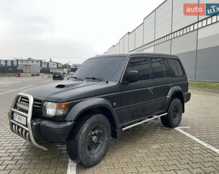 Черный Мицубиси Паджеро, объемом двигателя 2.84 л и пробегом 413 тыс. км за 7700 $, фото 1 на Automoto.ua