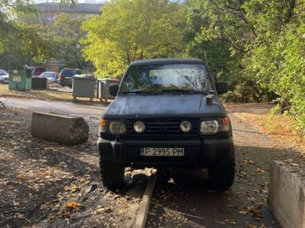 Мицубиси Паджеро 1991 в Краматорске на Automoto.ua Черный Мицубиси Паджеро, объемом двигателя 0 л и пробегом 300 тыс. км за 3000 $, фото 1 на Automoto.ua