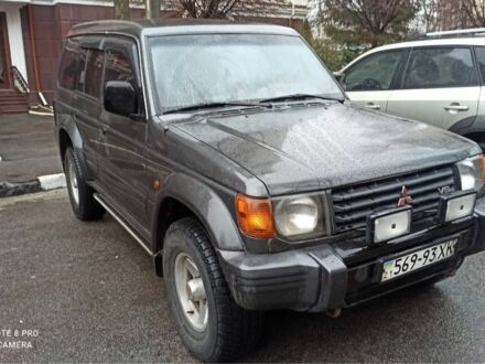 Черный Мицубиси Паджеро, объемом двигателя 3.5 л и пробегом 265 тыс. км за 4900 $, фото 1 на Automoto.ua