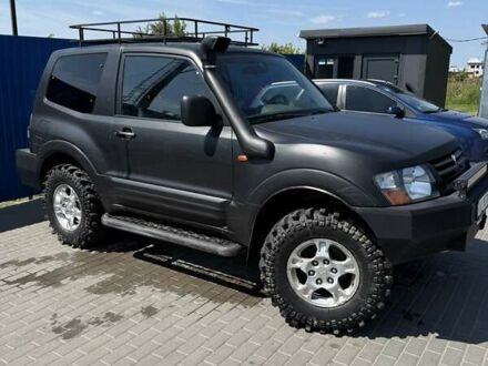 Мицубиси Паджеро 2000 в Жовкве на Automoto.ua Черный Мицубиси Паджеро, объемом двигателя 3.2 л и пробегом 100 тыс. км за 11000 $, фото 1 на Automoto.ua