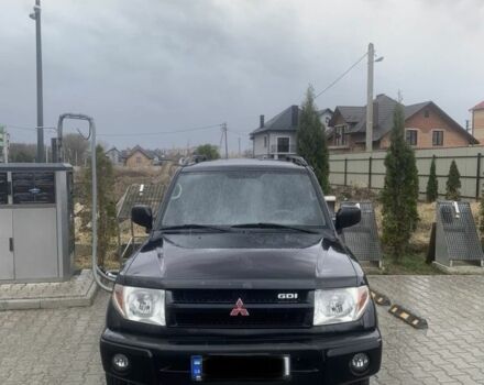 Міцубісі Паджеро 2000 у Дрогобичі на Automoto.ua Чорний Міцубісі Паджеро, об'ємом двигуна 2 л та пробігом 260 тис. км за 6000 $, фото 1 на Automoto.ua