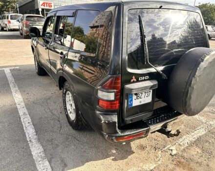 Черный Мицубиси Паджеро, объемом двигателя 3.2 л и пробегом 350 тыс. км за 5000 $, фото 1 на Automoto.ua