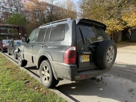 Міцубісі Паджеро 2003 у Дніпро (Дніпропетровську) на Automoto.ua Чорний Міцубісі Паджеро, об'ємом двигуна 3.2 л та пробігом 290 тис. км за 4000 $, фото 1 на Automoto.ua