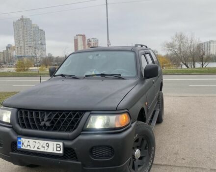 Чорний Міцубісі Паджеро, об'ємом двигуна 3 л та пробігом 300 тис. км за 5400 $, фото 1 на Automoto.ua