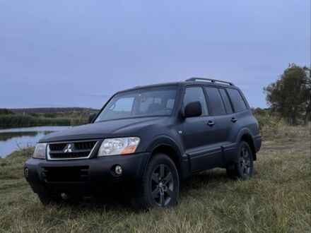 Мицубиси Паджеро 2004 в Харькове на Automoto.ua Черный Мицубиси Паджеро, объемом двигателя 3.2 л и пробегом 506 тыс. км за 6900 $, фото 1 на Automoto.ua