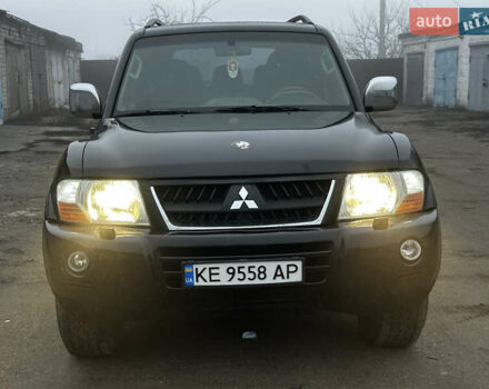 Чорний Міцубісі Паджеро, об'ємом двигуна 2.97 л та пробігом 228 тис. км за 8500 $, фото 1 на Automoto.ua