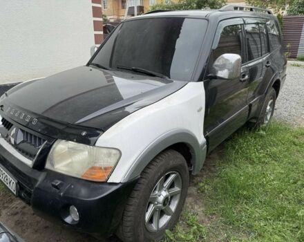Чорний Міцубісі Паджеро, об'ємом двигуна 3.5 л та пробігом 250 тис. км за 3900 $, фото 1 на Automoto.ua