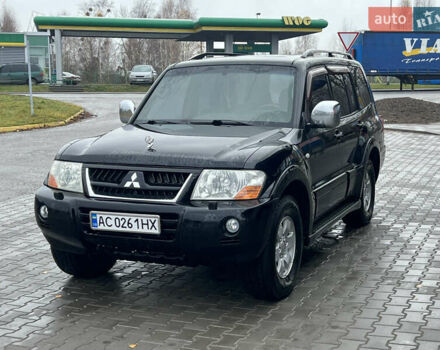 Чорний Міцубісі Паджеро, об'ємом двигуна 2.97 л та пробігом 263 тис. км за 7200 $, фото 1 на Automoto.ua
