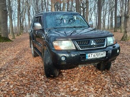 Черный Мицубиси Паджеро, объемом двигателя 3.5 л и пробегом 182 тыс. км за 7800 $, фото 1 на Automoto.ua