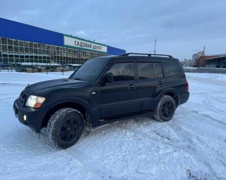 Чорний Міцубісі Паджеро, об'ємом двигуна 3.2 л та пробігом 360 тис. км за 7900 $, фото 1 на Automoto.ua