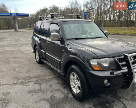 Чорний Міцубісі Паджеро, об'ємом двигуна 2.97 л та пробігом 379 тис. км за 8500 $, фото 1 на Automoto.ua