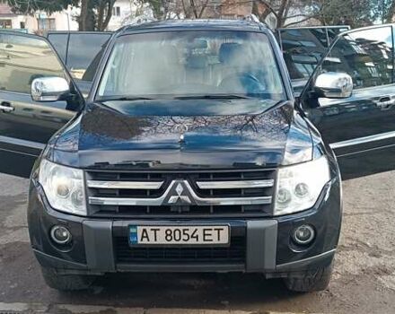 Чорний Міцубісі Паджеро, об'ємом двигуна 2.97 л та пробігом 261 тис. км за 11000 $, фото 1 на Automoto.ua