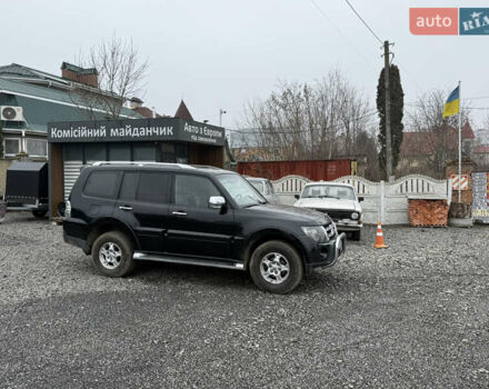 Черный Мицубиси Паджеро, объемом двигателя 2.97 л и пробегом 227 тыс. км за 9500 $, фото 1 на Automoto.ua