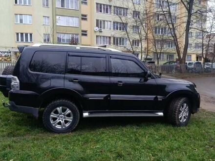 Чорний Міцубісі Паджеро, об'ємом двигуна 3.2 л та пробігом 249 тис. км за 13500 $, фото 1 на Automoto.ua