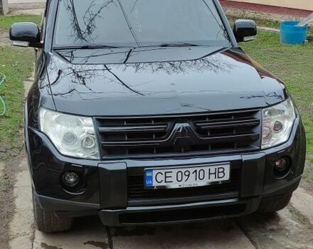 Черный Мицубиси Паджеро, объемом двигателя 3 л и пробегом 262 тыс. км за 10900 $, фото 1 на Automoto.ua