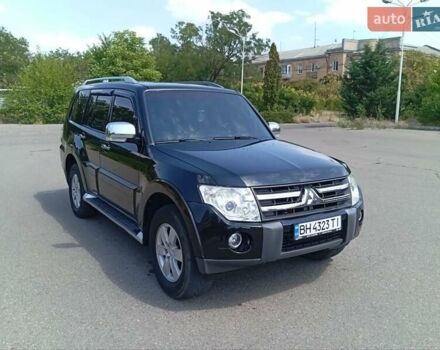 Чорний Міцубісі Паджеро, об'ємом двигуна 3 л та пробігом 224 тис. км за 12400 $, фото 1 на Automoto.ua
