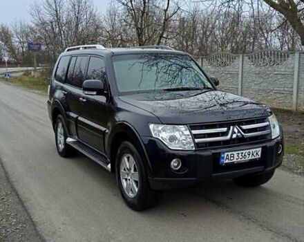 Черный Мицубиси Паджеро, объемом двигателя 3 л и пробегом 193 тыс. км за 11000 $, фото 1 на Automoto.ua