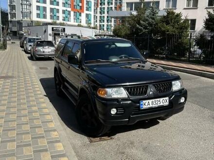 Міцубісі Паджеро 2007 у Києві на Automoto.ua Чорний Міцубісі Паджеро, об'ємом двигуна 2.97 л та пробігом 358 тис. км за 7950 $, фото 1 на Automoto.ua