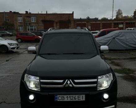Черный Мицубиси Паджеро, объемом двигателя 3 л и пробегом 220 тыс. км за 12500 $, фото 1 на Automoto.ua
