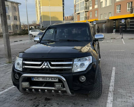 Черный Мицубиси Паджеро, объемом двигателя 3.2 л и пробегом 247 тыс. км за 10500 $, фото 1 на Automoto.ua