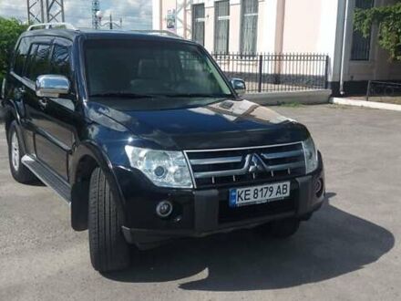 Мицубиси Паджеро 2007 в Верхнеднепровске на Automoto.ua Черный Мицубиси Паджеро, объемом двигателя 3.2 л и пробегом 179 тыс. км за 15000 $, фото 1 на Automoto.ua