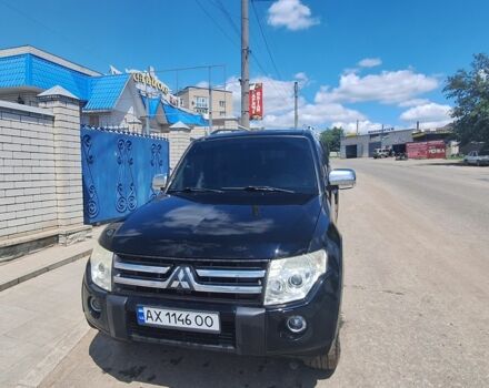 Чорний Міцубісі Паджеро, об'ємом двигуна 3 л та пробігом 315 тис. км за 8500 $, фото 1 на Automoto.ua