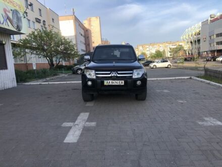 Міцубісі Паджеро 2007 у Києві на Automoto.ua Чорний Міцубісі Паджеро, об'ємом двигуна 0 л та пробігом 400 тис. км за 9800 $, фото 1 на Automoto.ua